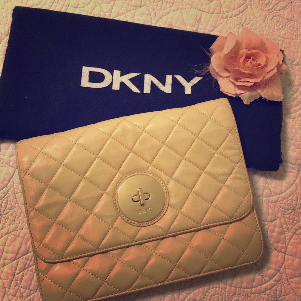 DKNY quilted flap